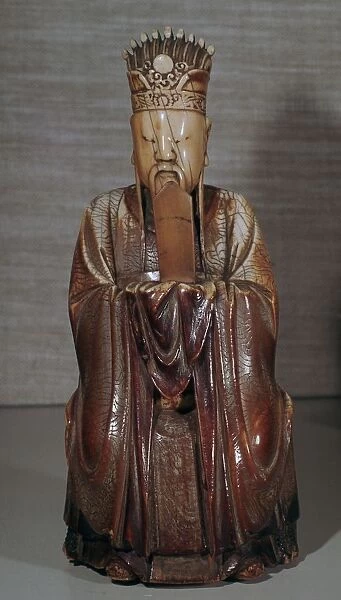 Ivory Chinese figurine of Tien Kuan