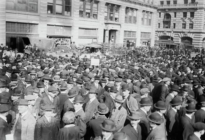 Framed Print : I.W.W. Meeting, Union Sq. 1914. Creator: Bain News Service Framed Print : I.W.W. Meeting, Union Sq. 1914. Creator: Bain News Service