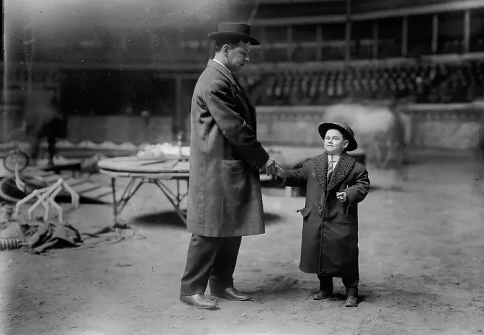 Framed Print : Jack Barrett [i.e. Barnett], Barnum's, between c1910 and c1915. Creator: Bain News Service