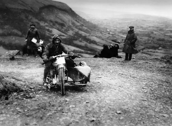 Framed Print : Jack Thomas riding a Norton, competing in the South Wales Trial, 1921 Framed Print : Jack Thomas riding a Norton, competing in the South Wales Trial, 1921