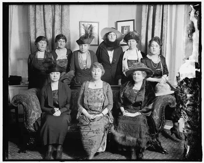 Framed Print : Jackson Day Committee Women, between 1910 and 1920. Creator: Harris & Ewing. Jackson Day Committee Women, between 1910 and 1920. Creator: Harris & Ewing Framed Print : Jackson Day Committee Women, between 1910 and 1920. Creator: Harris & Ewing. Jackson Day Committee Women, between 1910 and 1920. Creator: Harris & Ewing