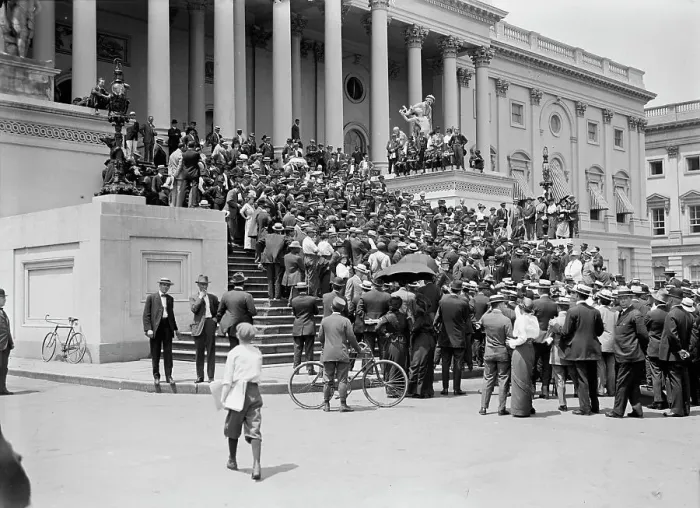 Framed Print : Jacob General Coxey Speaking On The Steps of Capitol, 1914. Creator: Harris & Ewing. Jacob General Coxey Speaking On The Steps of Capitol, 1914. Creator: Harris & Ewing Framed Print : Jacob General Coxey Speaking On The Steps of Capitol, 1914. Creator: Harris & Ewing. Jacob General Coxey Speaking On The Steps of Capitol, 1914. Creator: Harris & Ewing