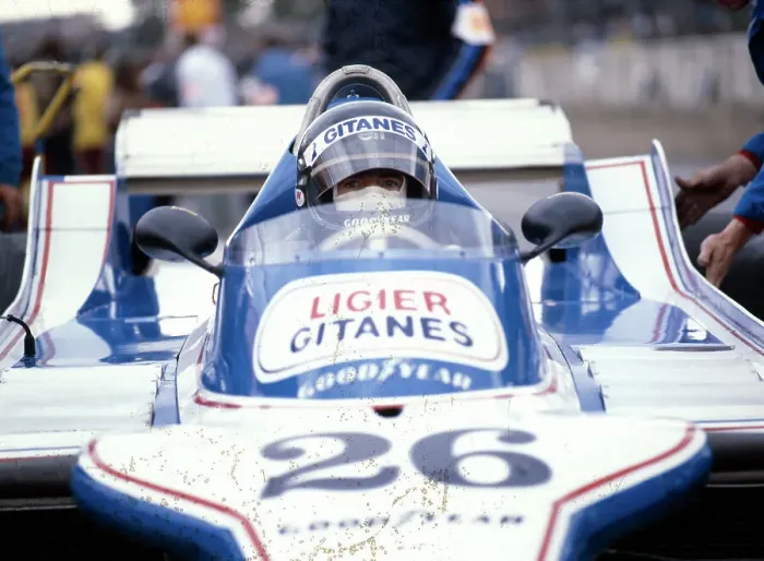 Framed Print : Jacques Laffite at the wheel of a Ligier-Cosworth, British Grand Prix, Brands Hatch, 1980 Framed Print : Jacques Laffite at the wheel of a Ligier-Cosworth, British Grand Prix, Brands Hatch, 1980