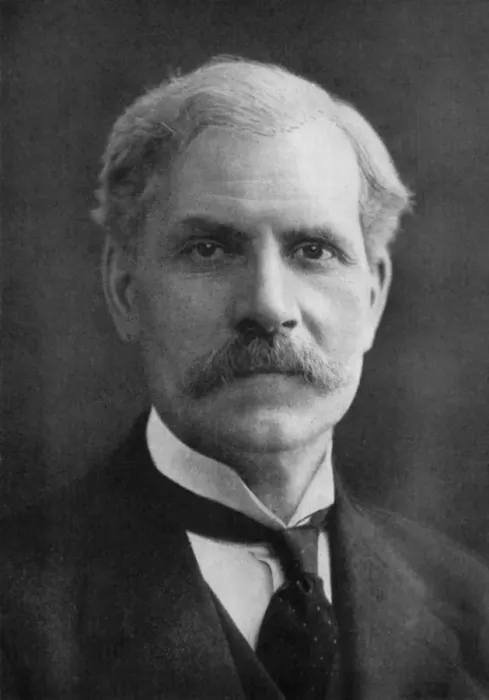 Framed Print : James Ramsay MacDonald (1866-1937), British Prime Minister, 1926 Framed Print : James Ramsay MacDonald (1866-1937), British Prime Minister, 1926