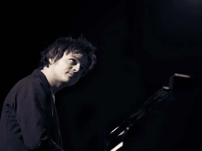 Framed Print : Jamie Cullum, 2012. Artist: Alan John Ainsworth Framed Print : Jamie Cullum, 2012. Artist: Alan John Ainsworth