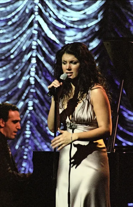 Framed Print : Jane Monheit, Brecon Jazz Festival, Brecon, Powys, Wales, Aug 2004 Framed Print : Jane Monheit, Brecon Jazz Festival, Brecon, Powys, Wales, Aug 2004