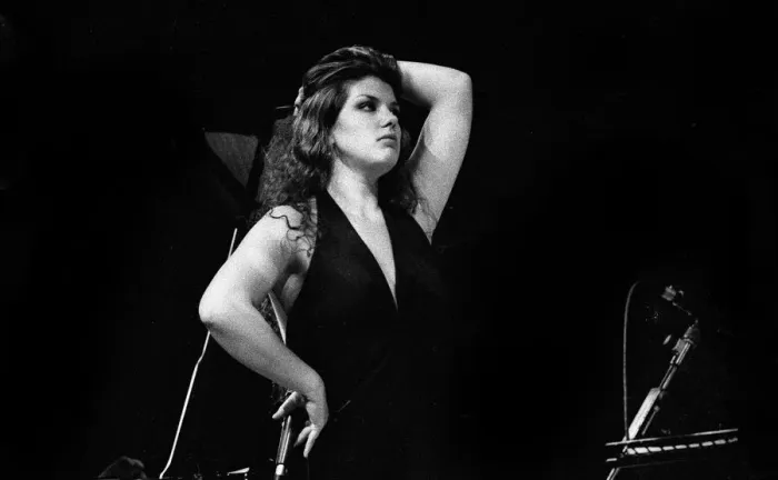 Framed Print : Jane Monheit, Brecon Jazz Festival, Brecon, Powys, Wales, Aug 2001 Framed Print : Jane Monheit, Brecon Jazz Festival, Brecon, Powys, Wales, Aug 2001