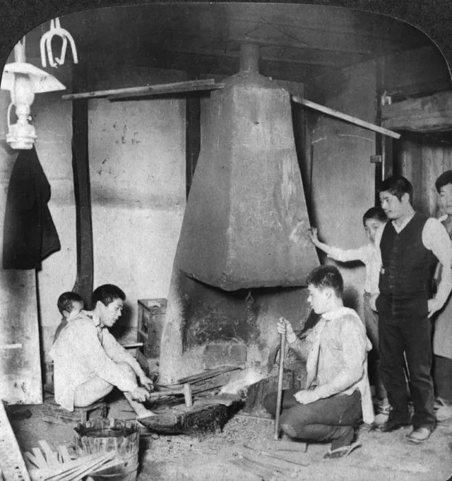 Framed Print : A Japanese blacksmith at his forge, Yokohama, Japan, 1904. Artist: Underwood & Underwood Framed Print : A Japanese blacksmith at his forge, Yokohama, Japan, 1904. Artist: Underwood & Underwood