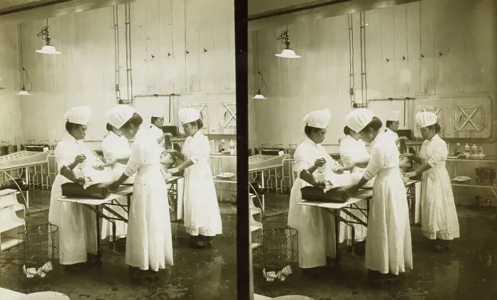 Framed Print : Japanese nurses attending to a patient in an operating room, c1905. Creator: Underwood & Underwood. Japanese nurses attending to a patient in an operating room, c1905. Creator: Underwood & Underwood Framed Print : Japanese nurses attending to a patient in an operating room, c1905. Creator: Underwood & Underwood. Japanese nurses attending to a patient in an operating room, c1905. Creator: Underwood & Underwood