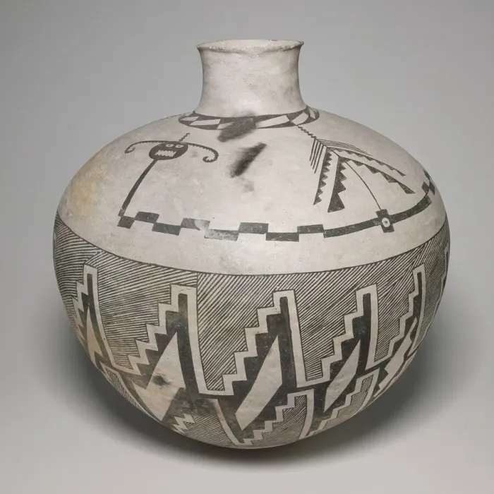 Framed Print : Jar with Horned Serpents and Interlocking, Hatched-and-Black Stepped Designs, 950 / 1400 Framed Print : Jar with Horned Serpents and Interlocking, Hatched-and-Black Stepped Designs, 950 / 1400