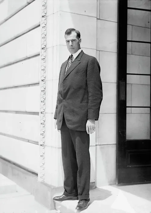 Framed Print : J.D. Murphy, Elevator Man at House Office Building, Later of Chicago, 1913. Creator: Harris & Ewing. J.D. Murphy, Elevator Man at House Office Building, Later of Chicago, 1913. Creator: Harris & Ewing Framed Print : J.D. Murphy, Elevator Man at House Office Building, Later of Chicago, 1913. Creator: Harris & Ewing. J.D. Murphy, Elevator Man at House Office Building, Later of Chicago, 1913. Creator: Harris & Ewing