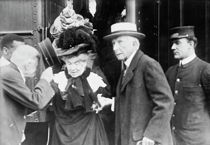 Framed Print : J.D. Rockefeller and wife, 1911. Creator: Bain News Service Framed Print : J.D. Rockefeller and wife, 1911. Creator: Bain News Service