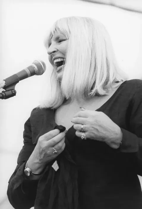 Framed Print : Jeannie Lambe, Brecon Jazz Festival 1997. Creator: Brian Foskett Framed Print : Jeannie Lambe, Brecon Jazz Festival 1997. Creator: Brian Foskett