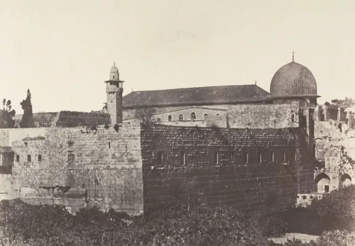 Framed Print : Jerusalem, Enceinte du Temple, Face sud de l angle Sud-Est, 1854 Framed Print : Jerusalem, Enceinte du Temple, Face sud de l angle Sud-Est, 1854