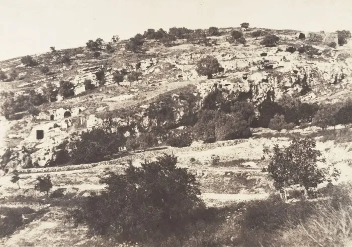 Framed Print : Jerusalem, Vallee de Hinnom, Ensemble du flanc droit, 1854 Framed Print : Jerusalem, Vallee de Hinnom, Ensemble du flanc droit, 1854