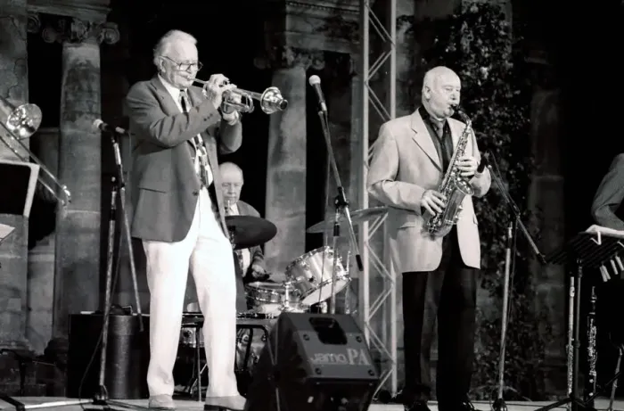 Framed Print : Jimmy Hastings and Humphrey Lyttelton, Hever Castle, Kent. Artist: Brian O Connor Framed Print : Jimmy Hastings and Humphrey Lyttelton, Hever Castle, Kent. Artist: Brian O Connor