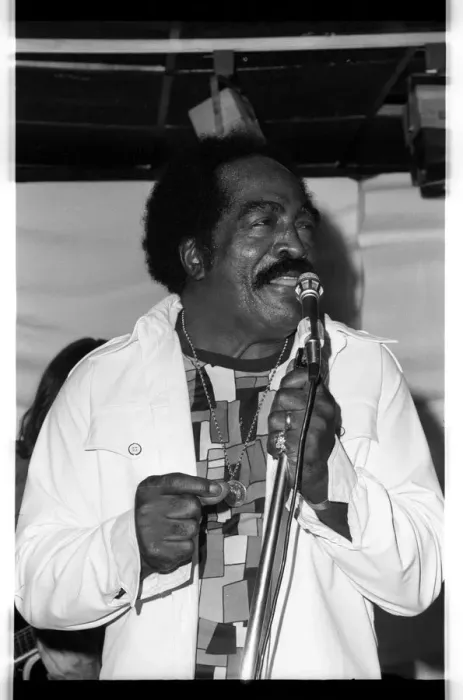 Framed Print : Jimmy Witherspoon, Ronnie Scotts, Soho, London, 1973. Artist: Denis Williams Framed Print : Jimmy Witherspoon, Ronnie Scotts, Soho, London, 1973. Artist: Denis Williams