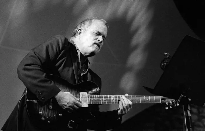 Framed Print : John Abercrombie, Brecon Jazz Festival, Brecon, Powys, Wales, August, 2000. Artist: Brian O Connor Framed Print : John Abercrombie, Brecon Jazz Festival, Brecon, Powys, Wales, August, 2000. Artist: Brian O Connor