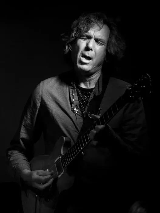 Framed Print : John Etheridge, 2016. Artist: Alan John Ainsworth
