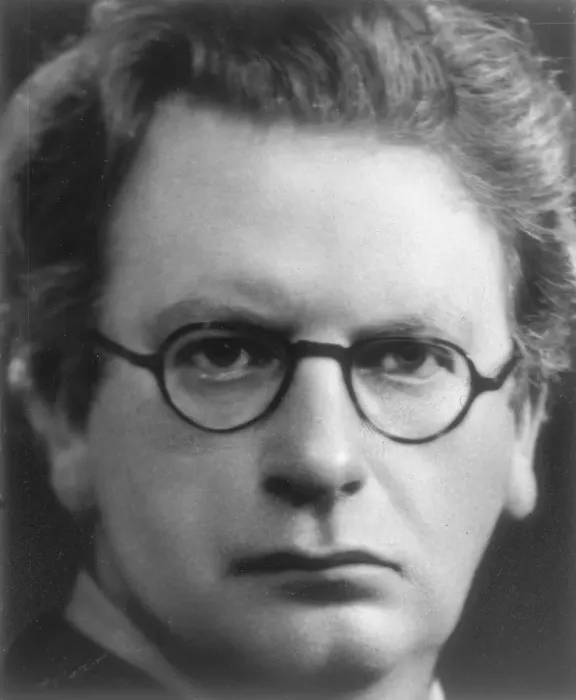 Framed Print : John Logie Baird (1888-1946), Scottish electrical engineer and pioneer of television, 1920s Framed Print : John Logie Baird (1888-1946), Scottish electrical engineer and pioneer of television, 1920s