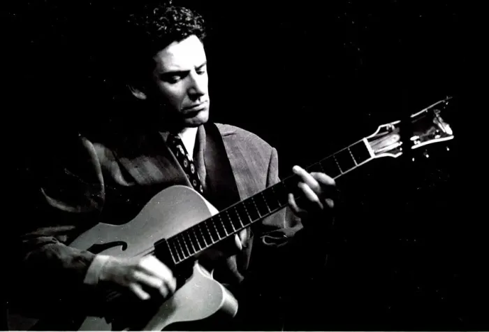 Framed Print : John Pizzarelli, Pizza On The Park, London, 1995. Artist: Brian O Connor Framed Print : John Pizzarelli, Pizza On The Park, London, 1995. Artist: Brian O Connor