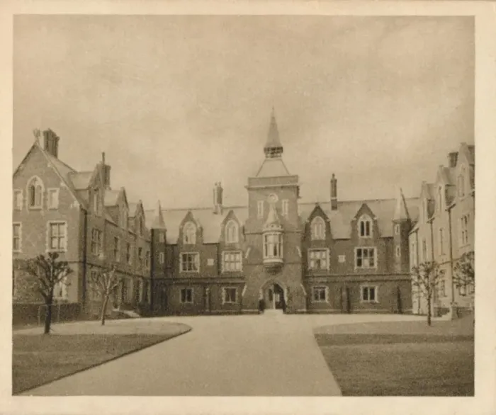 Framed Print : Johns School, Leatherhead, 1923 Framed Print : Johns School, Leatherhead, 1923