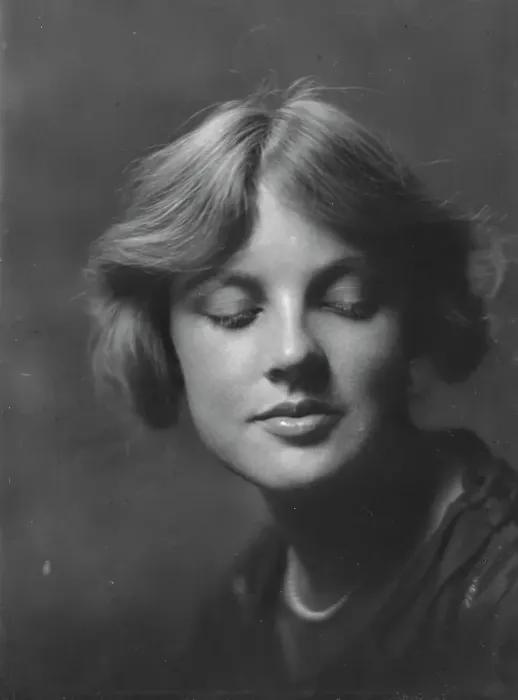 Framed Print : Johnston, Justine, Miss, portrait photograph, 1917. Creator: Arnold Genthe Framed Print : Johnston, Justine, Miss, portrait photograph, 1917. Creator: Arnold Genthe
