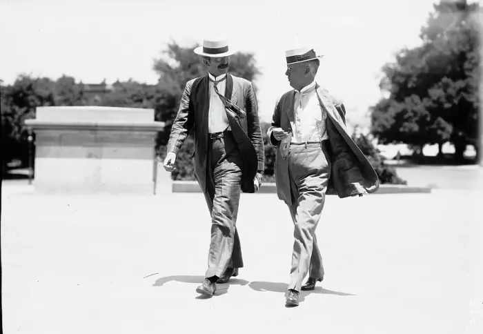 Framed Print : Joseph Little Bristow, Assistant Postmaster General; Senator From Kansas, (Left), 1911. Creator: Harris & Ewing. Joseph Little Bristow, Assistant Postmaster General; Senator From Kansas, (Left), 1911. Creator: Harris & Ewing Framed Print : Joseph Little Bristow, Assistant Postmaster General; Senator From Kansas, (Left), 1911. Creator: Harris & Ewing. Joseph Little Bristow, Assistant Postmaster General; Senator From Kansas, (Left), 1911. Creator: Harris & Ewing