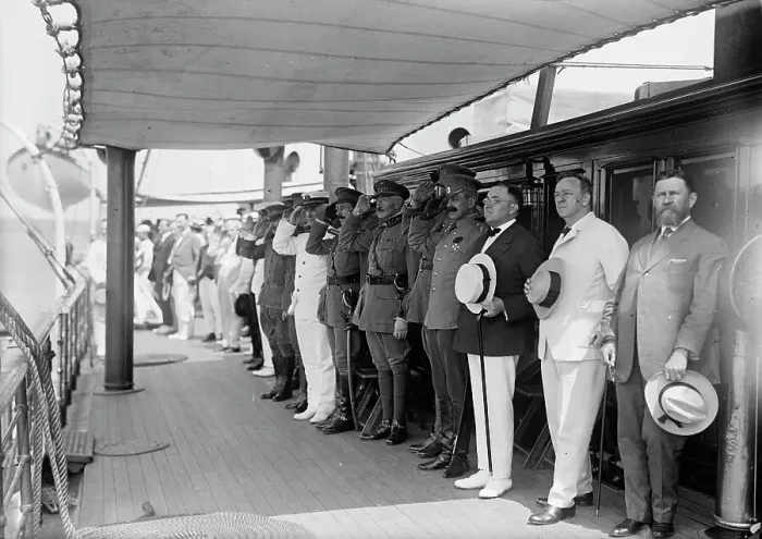 Framed Print : Josephus Daniels in Group On Ship, 1917 or 1918. Creator: Harris & Ewing. Josephus Daniels in Group On Ship, 1917 or 1918. Creator: Harris & Ewing Framed Print : Josephus Daniels in Group On Ship, 1917 or 1918. Creator: Harris & Ewing. Josephus Daniels in Group On Ship, 1917 or 1918. Creator: Harris & Ewing