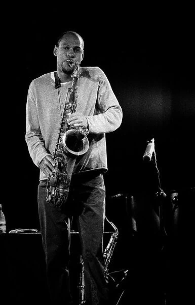 Joshua Redman, Brecon Jazz Festival, Brecon, Wales, August, 2001. Artist: Brian O Connor