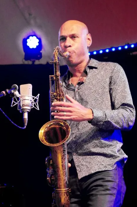 Framed Print : Joshua Redman, Love Supreme Jazz Festival, Glynde Place, East Sussex, 2015. Artist: Brian O Connor Framed Print : Joshua Redman, Love Supreme Jazz Festival, Glynde Place, East Sussex, 2015. Artist: Brian O Connor