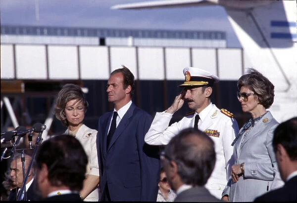 Juan Carlos I, King of Spain, during his visit to Argentina, reception with President