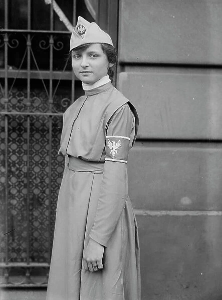 Julia Kraszewski, between c1915 and 1918. Creator: Bain News Service