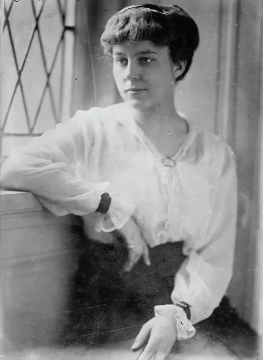 Framed Print : Julia Littell (Mrs. Alex Patch), between c1910 and c1920. Creator: Bain News Service Framed Print : Julia Littell (Mrs. Alex Patch), between c1910 and c1920. Creator: Bain News Service