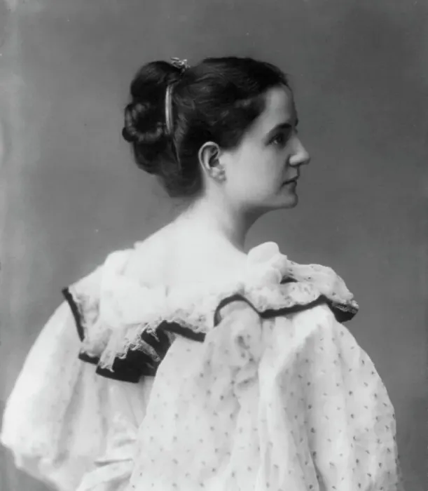 Framed Print : Julia Scott Stevenson Hardin, between c1890 and c1910. Creator: Frances Benjamin Johnston Framed Print : Julia Scott Stevenson Hardin, between c1890 and c1910. Creator: Frances Benjamin Johnston