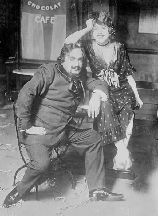 Framed Print : Julien Farrar & Caruso, 1914. Creator: Bain News Service Framed Print : Julien Farrar & Caruso, 1914. Creator: Bain News Service