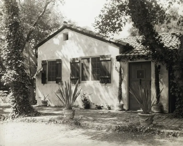 Framed Print : Justin B. Alexander house, Montecito, California, 1923. Creator: Frances Benjamin Johnston Framed Print : Justin B. Alexander house, Montecito, California, 1923. Creator: Frances Benjamin Johnston