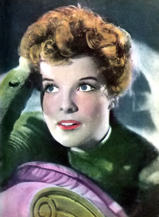 Framed Print : Katharine Hepburn, American film actress, 1934-1935 Framed Print : Katharine Hepburn, American film actress, 1934-1935