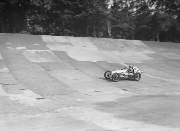 Framed Print : Kay Petres Austin OHC 744 cc, LCC Relay GP, Brooklands, 26 July 1937. Artist: Bill Brunell Framed Print : Kay Petres Austin OHC 744 cc, LCC Relay GP, Brooklands, 26 July 1937. Artist: Bill Brunell