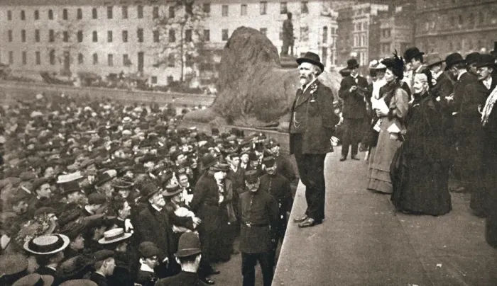 Framed Print : Keir Hardie addressing the first womens suffrage demonstration, London, 19 May 1906 Framed Print : Keir Hardie addressing the first womens suffrage demonstration, London, 19 May 1906