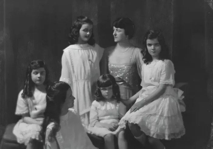 Framed Print : Kelly, C.F. Mrs. and daughters, portrait photograph, 1917 June 14. Creator: Arnold Genthe Framed Print : Kelly, C.F. Mrs. and daughters, portrait photograph, 1917 June 14. Creator: Arnold Genthe