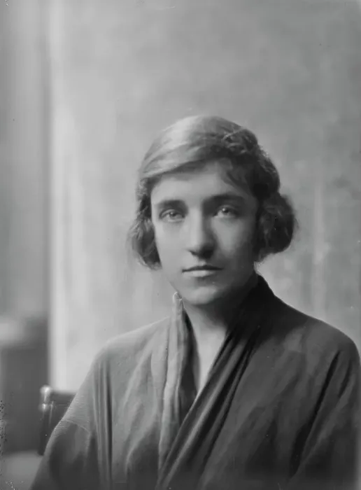 Framed Print : Kelly, M. Miss, portrait photograph, not before 1917. Creator: Arnold Genthe Framed Print : Kelly, M. Miss, portrait photograph, not before 1917. Creator: Arnold Genthe
