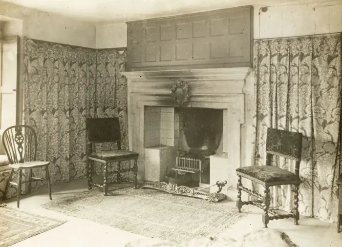 Framed Print : Kelmscott Manor: The Green Room, 1896. Creator: Frederick Henry Evans Framed Print : Kelmscott Manor: The Green Room, 1896. Creator: Frederick Henry Evans