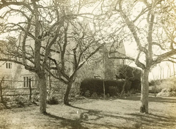 Framed Print : Kelmscott Manor: From the Orchard, 1896. Creator: Frederick Henry Evans Framed Print : Kelmscott Manor: From the Orchard, 1896. Creator: Frederick Henry Evans