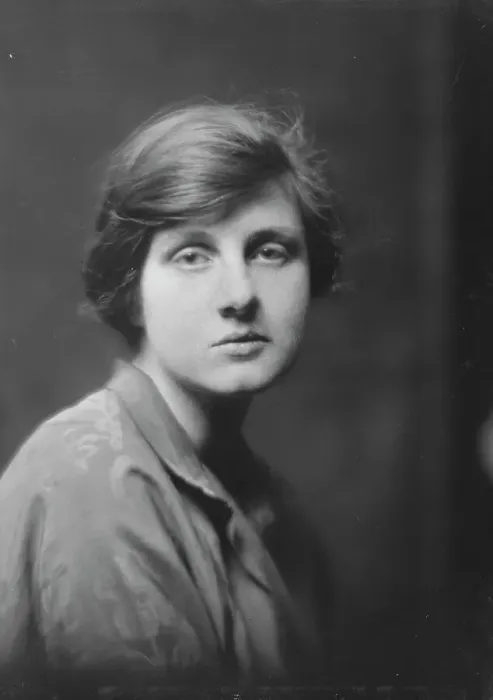 Framed Print : Kemp, Mary Pyne, portrait photograph, between 1916 and 1918. Creator: Arnold Genthe Framed Print : Kemp, Mary Pyne, portrait photograph, between 1916 and 1918. Creator: Arnold Genthe