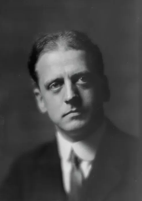 Framed Print : Kennerley, Mitchell, Mr. portrait photograph, 1914 or 1915. Creator: Arnold Genthe Framed Print : Kennerley, Mitchell, Mr. portrait photograph, 1914 or 1915. Creator: Arnold Genthe