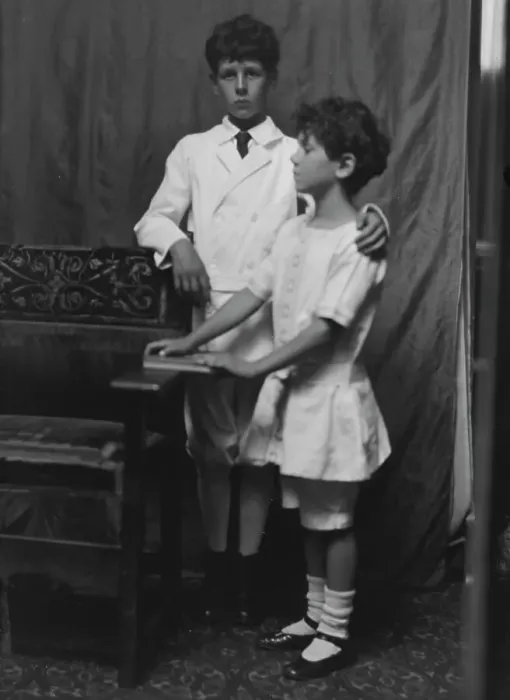 Framed Print : Kennerley, Richard and Morley, portrait photograph, 1912 or 1913. Creator: Arnold Genthe Framed Print : Kennerley, Richard and Morley, portrait photograph, 1912 or 1913. Creator: Arnold Genthe