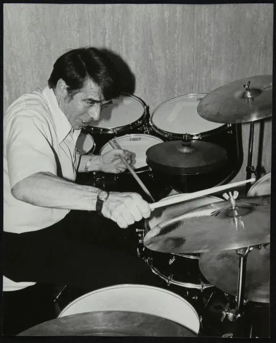 Framed Print : Kenny Clare playing the drums, London, 1978. Artist: Denis Williams Framed Print : Kenny Clare playing the drums, London, 1978. Artist: Denis Williams