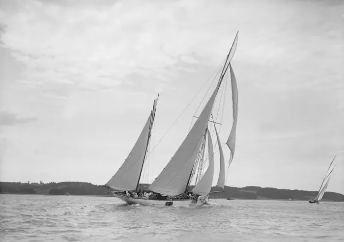Framed Print : The ketch Corisande under sail, 1911. Creator: Kirk & Sons of Cowes Framed Print : The ketch Corisande under sail, 1911. Creator: Kirk & Sons of Cowes