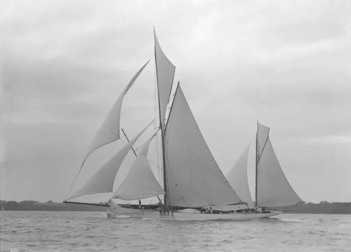 Framed Print : The ketch Corisande under sail, 1911. Creator: Kirk & Sons of Cowes Framed Print : The ketch Corisande under sail, 1911. Creator: Kirk & Sons of Cowes